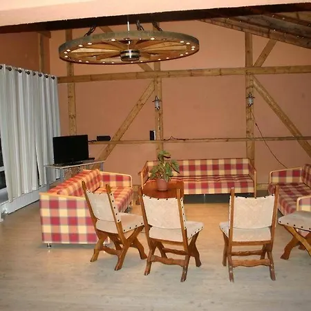 Szálloda Jaeneda Guesthouse Jäneda