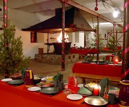 Jaeneda Guesthouse Hotel